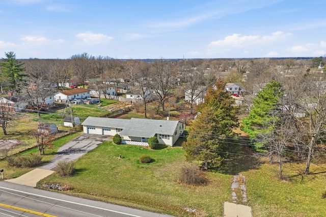 2103 BALLENGER LN, Columbia, MO 65202