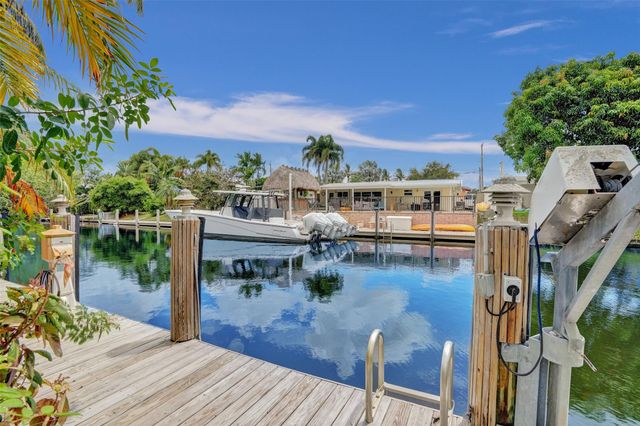 2542 Marathon Ln, Fort Lauderdale, FL 33312