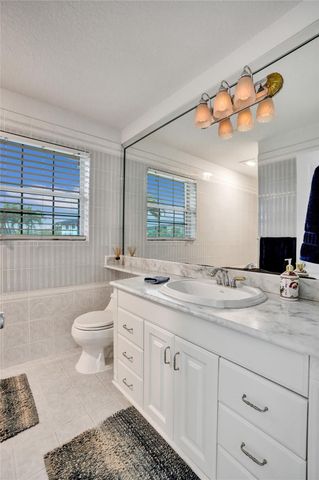 2542 Marathon Ln, Fort Lauderdale, FL 33312