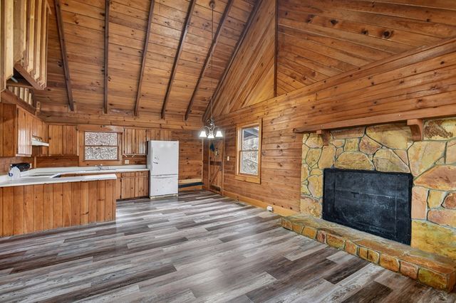 1266 Humphrey Mill Road, Mineral Bluff, GA 30559