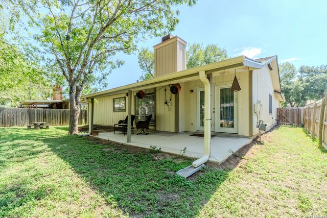 6239 HOPES FERRY ST, San Antonio, TX 78233
