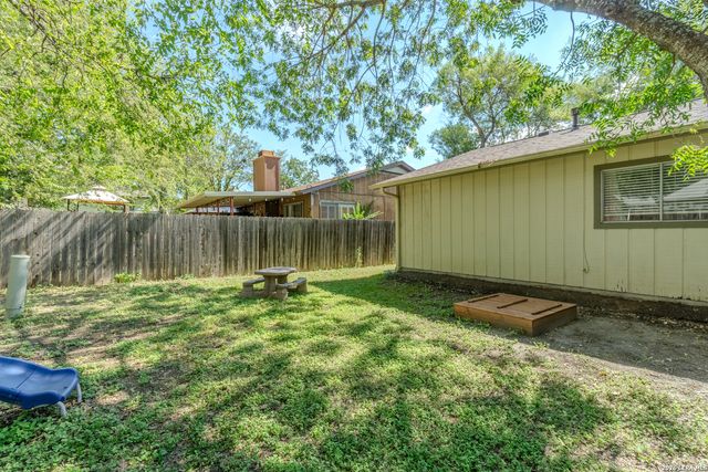 6239 HOPES FERRY ST, San Antonio, TX 78233