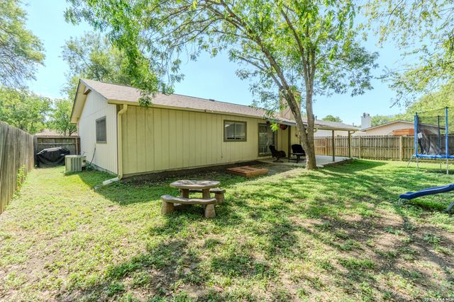 6239 HOPES FERRY ST, San Antonio, TX 78233