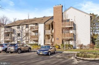 403 RAVENS CREST DR, Plainsboro, NJ 08536