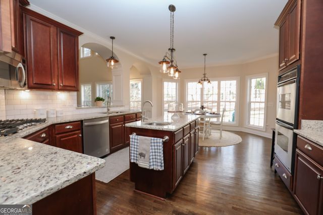 75 Retreat Drive, Newnan, GA 30263