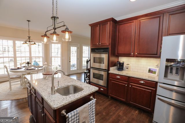 75 Retreat Drive, Newnan, GA 30263