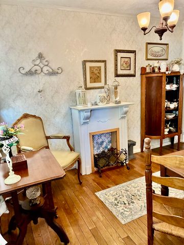 913 N Hickory Street, Owosso, MI 48867