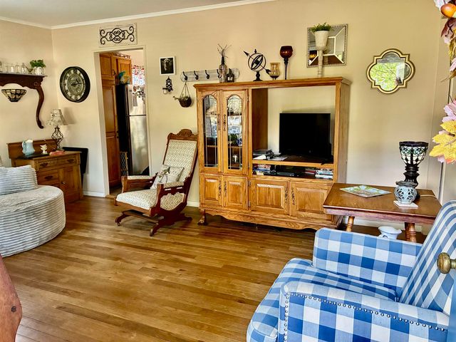 913 N Hickory Street, Owosso, MI 48867
