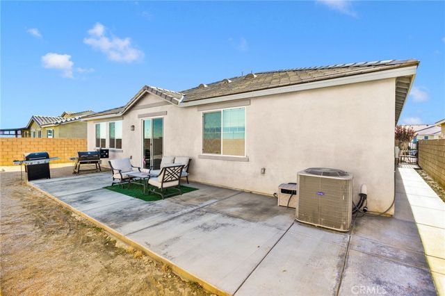 12672 Wycliff, Victorville, CA 92392