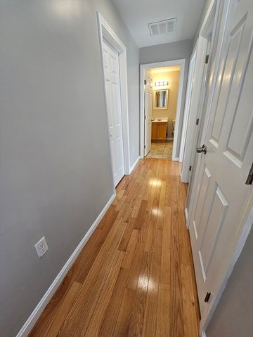 16 Third Street, Worcester, MA 01602