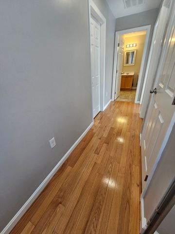 16 Third Street, Worcester, MA 01602