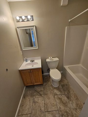 16 Third Street, Worcester, MA 01602