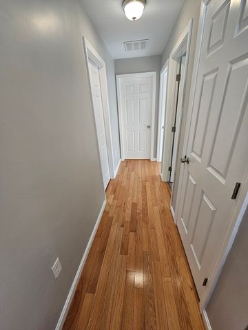 16 Third Street, Worcester, MA 01602