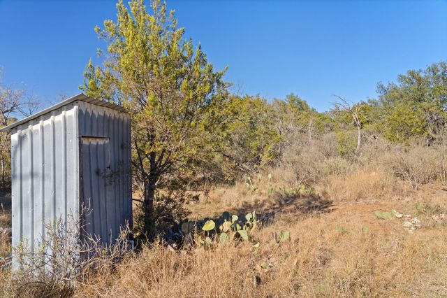 432 Sandy Mountain DR, Sunrise Beach, TX 78643