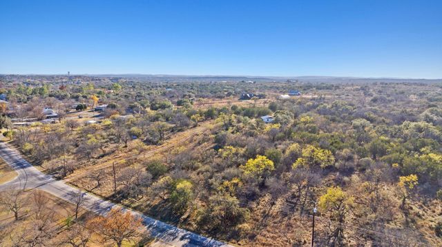 432 Sandy Mountain DR, Sunrise Beach, TX 78643