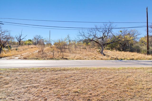 432 Sandy Mountain DR, Sunrise Beach, TX 78643