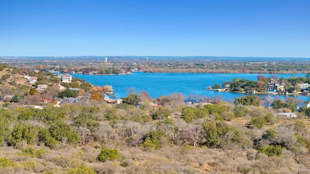 432 Sandy Mountain DR, Sunrise Beach, TX 78643