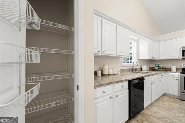 4011 Lafayette Way, Loganville, GA 30052