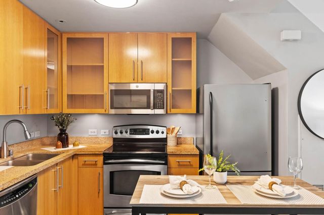 25 S 3rd Street 105, San Jose, CA 95113