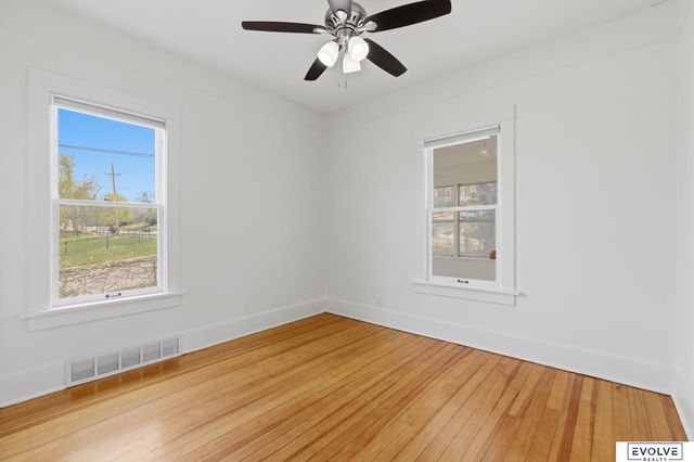 3624 N 67Th Avenue, Omaha, NE 68104