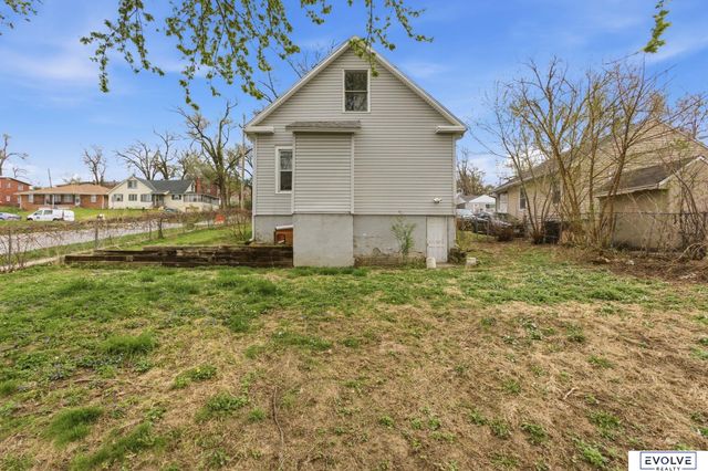 3624 N 67Th Avenue, Omaha, NE 68104