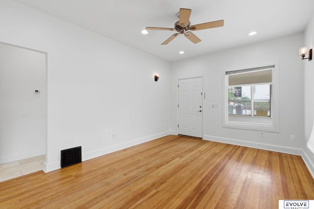 3624 N 67Th Avenue, Omaha, NE 68104