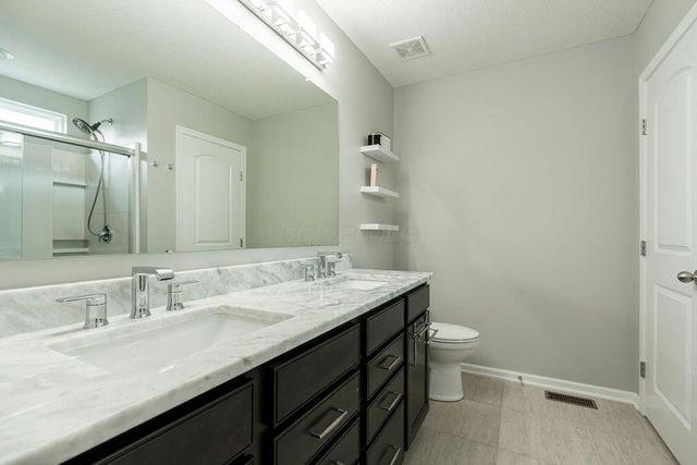 123 Schellinger Street, Delaware, OH 43015