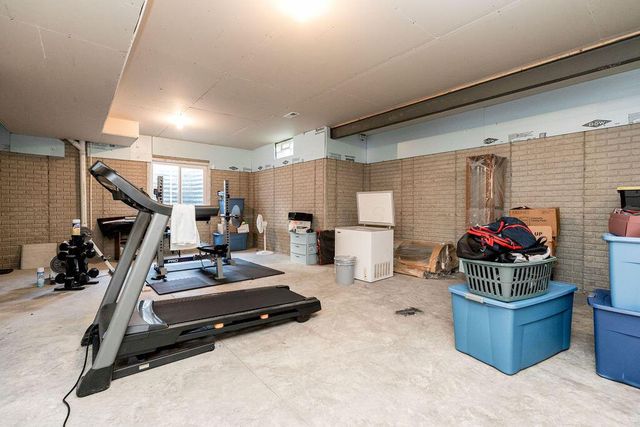 123 Schellinger Street, Delaware, OH 43015