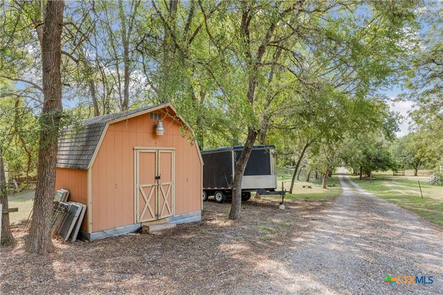 315 Riverwood Drive, Bastrop, TX 78602