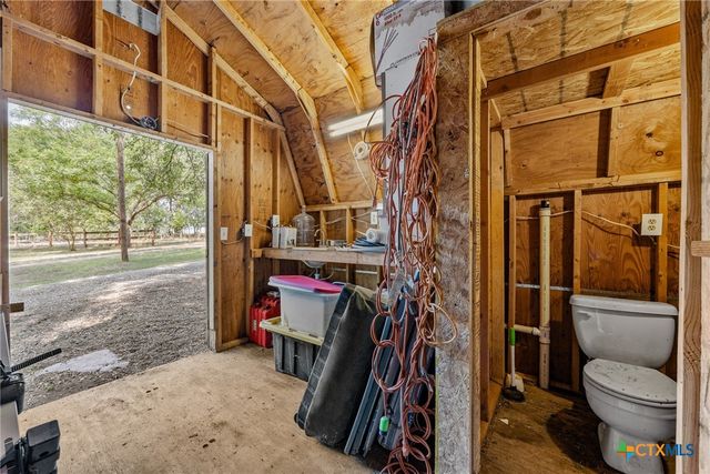 315 Riverwood Drive, Bastrop, TX 78602