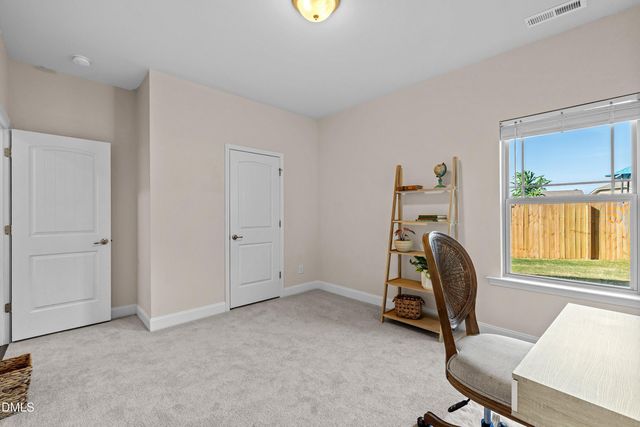 39 Pal Court, Benson, NC 27504