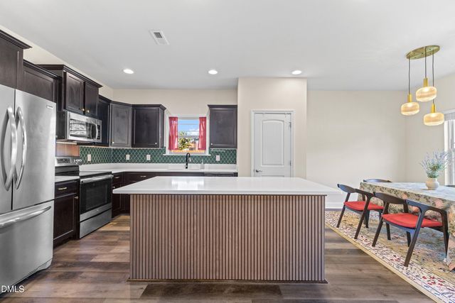 39 Pal Court, Benson, NC 27504