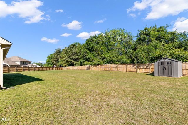 39 Pal Court, Benson, NC 27504