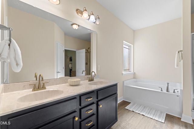 39 Pal Court, Benson, NC 27504