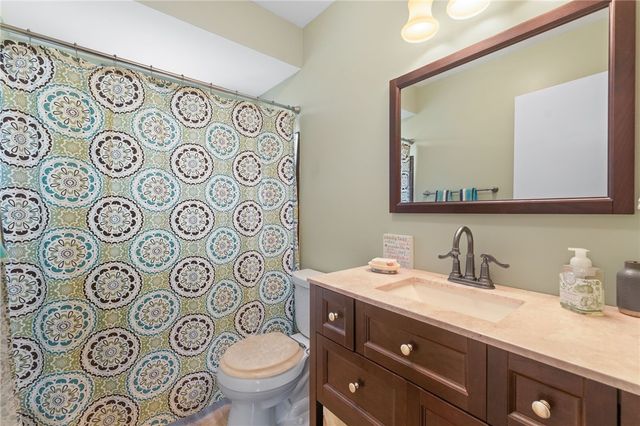 30 Saundra Drive, Westerly, RI 02891