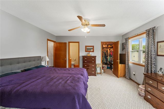 30 Saundra Drive, Westerly, RI 02891