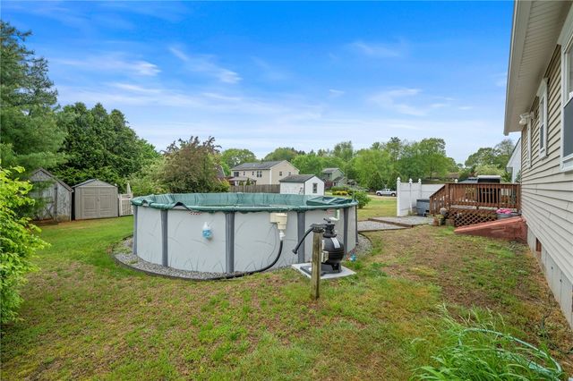 30 Saundra Drive, Westerly, RI 02891