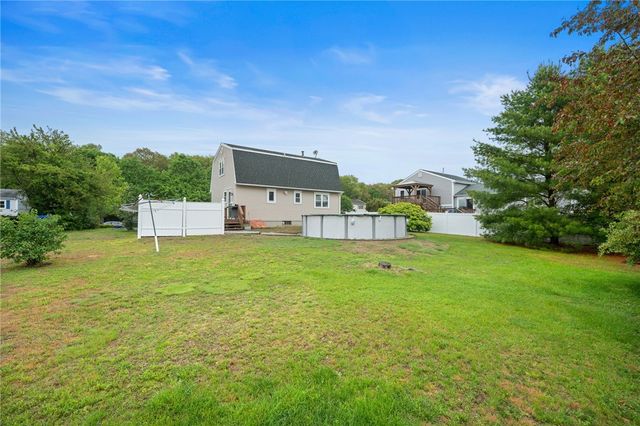 30 Saundra Drive, Westerly, RI 02891