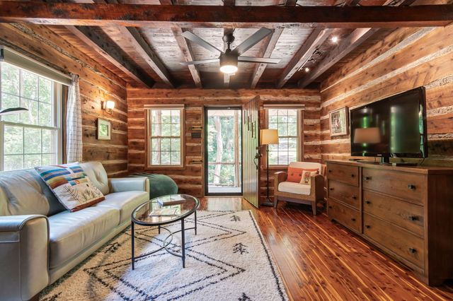 4425 Brush Hill Rd, Nashville, TN 37216