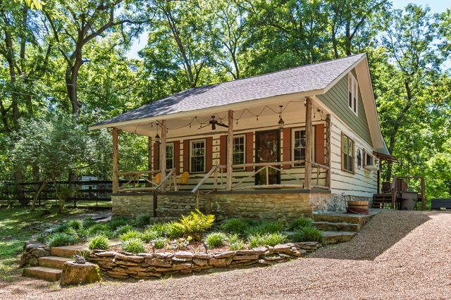 4425 Brush Hill Rd, Nashville, TN 37216