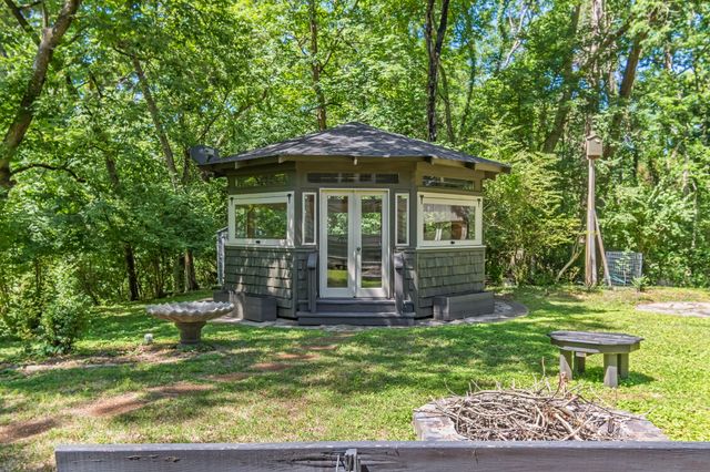 4425 Brush Hill Rd, Nashville, TN 37216