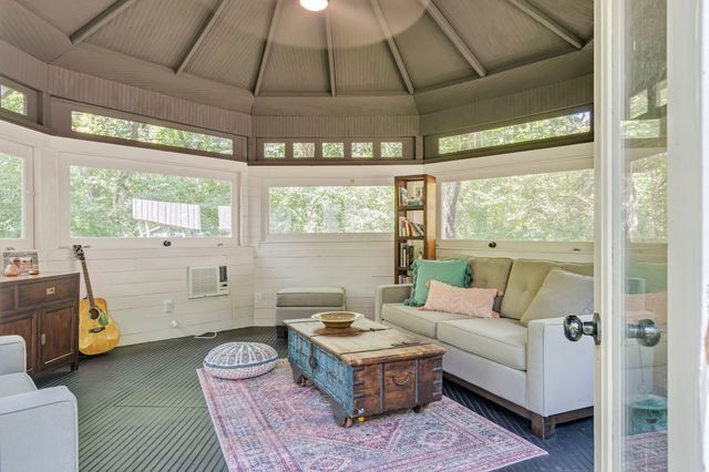 4425 Brush Hill Rd, Nashville, TN 37216