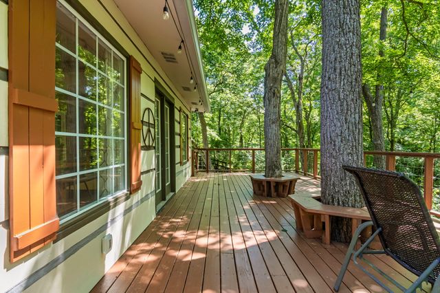 4425 Brush Hill Rd, Nashville, TN 37216