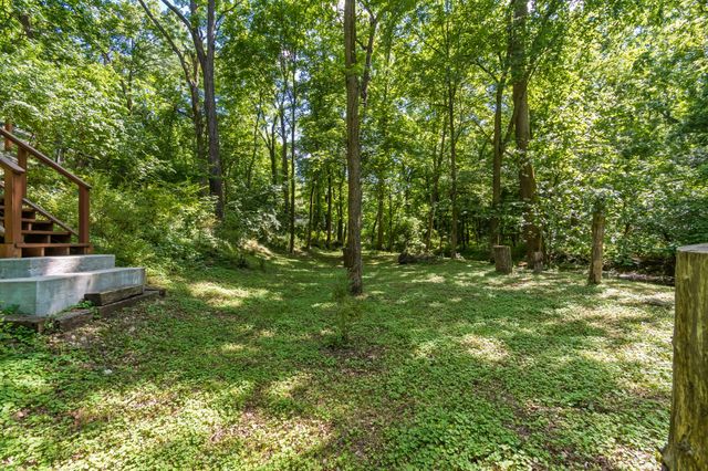 4425 Brush Hill Rd, Nashville, TN 37216