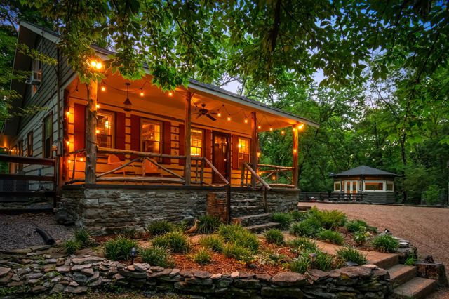 4425 Brush Hill Rd, Nashville, TN 37216