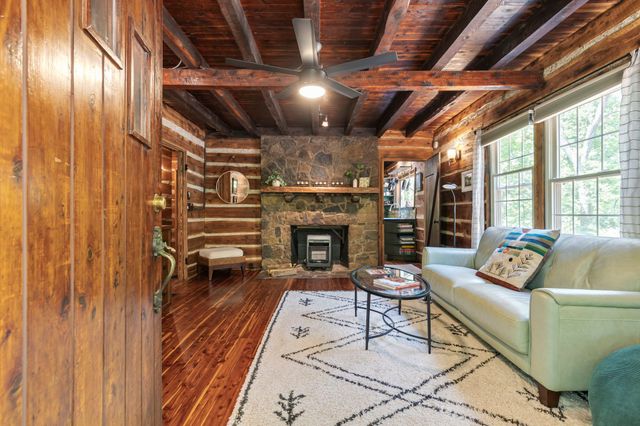 4425 Brush Hill Rd, Nashville, TN 37216