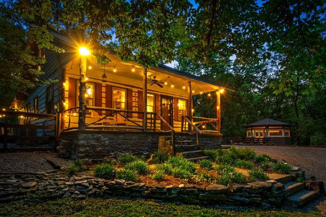 4425 Brush Hill Rd, Nashville, TN 37216