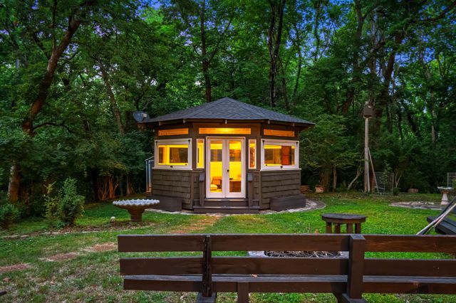 4425 Brush Hill Rd, Nashville, TN 37216