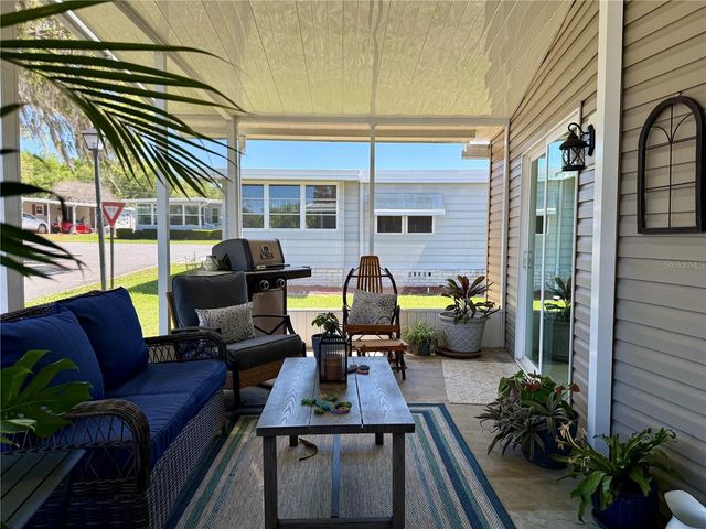 100 PAPAYA COVE, Leesburg, FL 34748