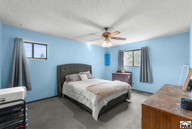 2206 Cartier Dr, Pueblo, CO 81005